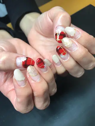 ネイル みんなの店所属・仲谷 つかさのエステ・リラクイメージ