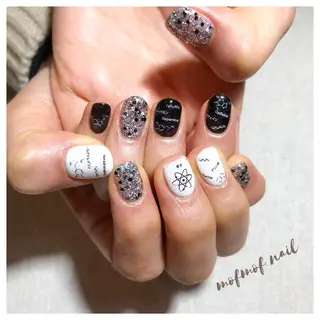 ネイル mofmofnail 🌿shimizuのネイルデザイン