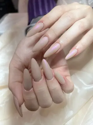 ネイル VIVIAN リサのネイルデザイン