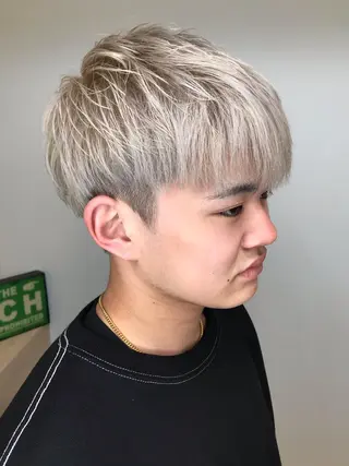 ショート カラー メンズ 佐藤 魁人のヘアスタイル