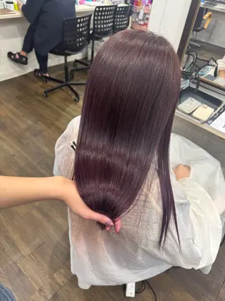 ロング 田子🦋ハイトーン 🫐耳つぼジュエリーのヘアスタイル