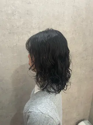 ミディアム 松下 美織のヘアスタイル