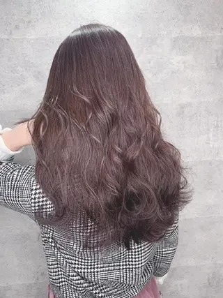 ロング _WHITE 天神店のヘアスタイル