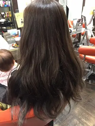 ロング カラー デザインカラー🌈 高木リョウのヘアスタイル