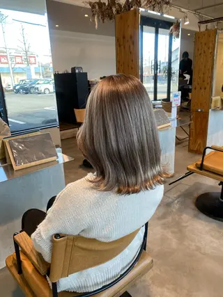 ミディアム カラー 透明感カラー 天羅のヘアスタイル