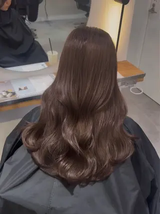 ロング カラー パーマ ブラウンカラー特化/ ブリーチなしWカラーのヘアスタイル