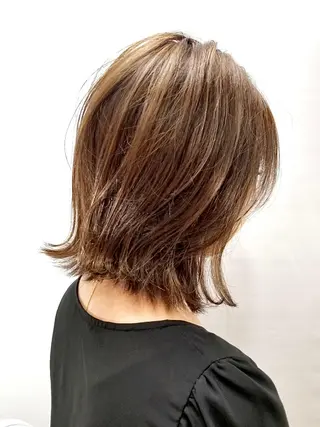 カラー ⭐️レイヤーカット 大人気　三澤康司⭐️のヘアスタイル