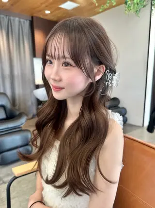 ロング カラー ヘアアレンジ 顔周りcut/ 艶ワンカラー♥ちさきのヘアスタイル