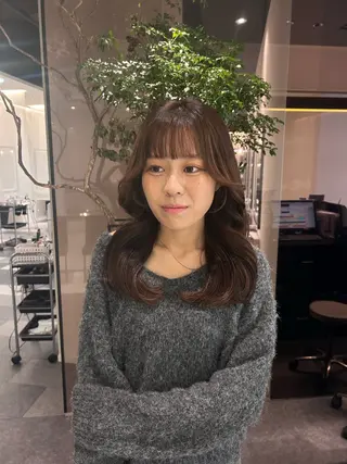 ロング 中原 優美のヘアスタイル