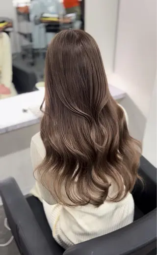 ロング 心斎橋/艶ハイトーン TIELシュン💘のヘアスタイル
