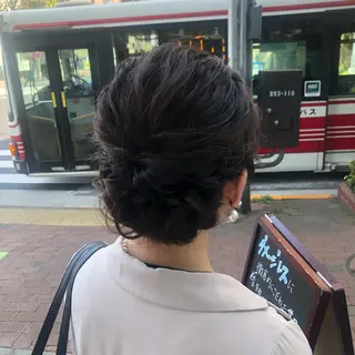 ヘアアレンジ 赤阪 優奈のヘアスタイル