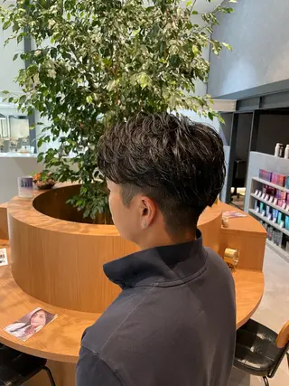 ショート パーマ メンズ ayaka |トレンドヘアのヘアスタイル