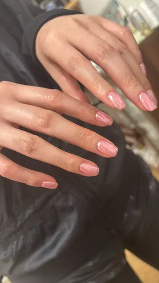 ネイル nailsalon　hue所属・小山 羽奈のネイルデザイン