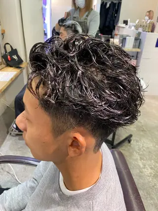 パーマ メンズ パーマ特化/フェザー パーマシャドウ/真生のヘアスタイル