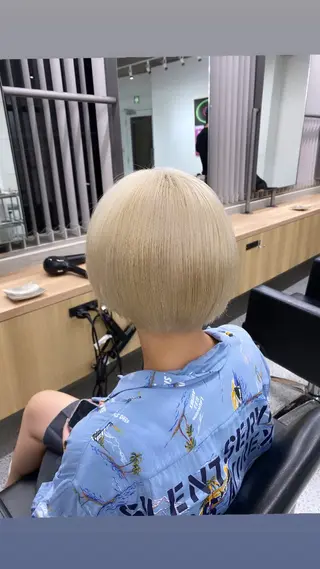 ショート カラー PELEshibuya所属・カットモデル様無料 💎saaya💎のヘアスタイル