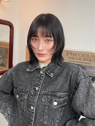 ミディアム tonari所属・ブリーチモデル/ カットモデル/Riaのヘアスタイル