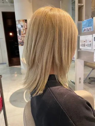 セミロング カラー 本田 卓也のヘアスタイル