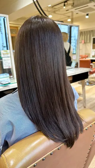 カラー 江口 侑理加のヘアスタイル