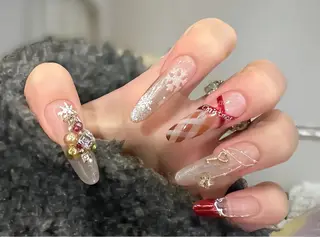 ネイル 遠山 ユキのネイルデザイン