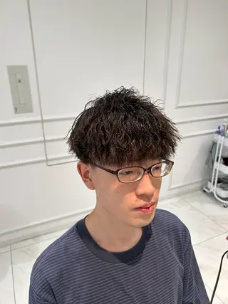 ショート メンズ スパイキーショート/ パーマ平松秀門のヘアスタイル