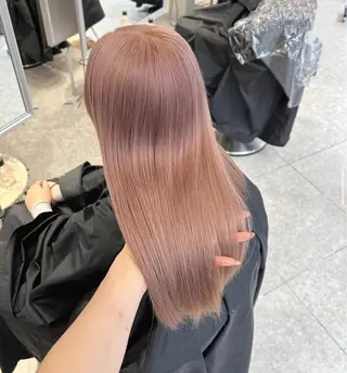 ロング PELE梅田所属・梅田/ハイトーン /yuriのヘアスタイル