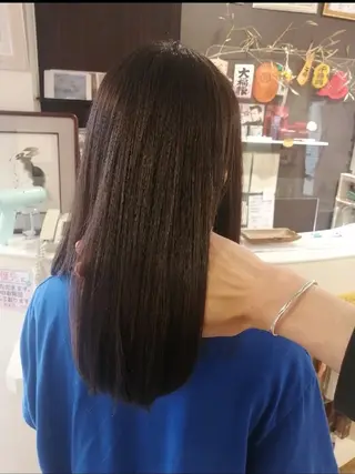 ロング パーマ D/i所属・4店舗フリーランスⅠ Y/no〈夜のスパ〉のヘアスタイル