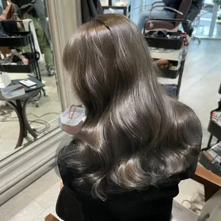 セミロング カラー ヘアアレンジ 🎀ハイトーン・艶 カラー HANA🎀のヘアスタイル