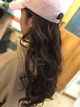 ロング カラー パーマ ヘアアレンジ メンズ キッズ ネイル マツエク・マツパ 一人一人の輝きを 心を込めてのヘアスタイル