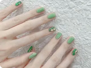 ネイル 美雪エステサロン所属・美雪 エステのネイルデザイン