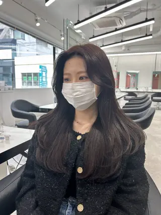 ロング カラー エフェクトブリーチ／ レイヤーカット／翔のヘアスタイル