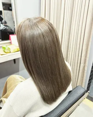 カラー 🫧ハイライトモデル 募集🫧溝口結麻のヘアスタイル