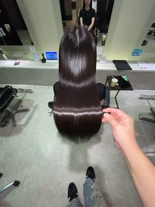 ロング Lee尼崎所属・Lee尼崎／縮毛矯正 土肥凌輔のヘアスタイル