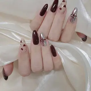 ネイル Lily Lily のネイルデザイン