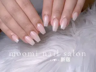 ロング Moomi あずりのネイルデザイン