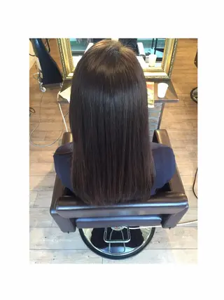 セミロング カラー shi hoのヘアスタイル