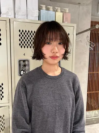 ショート パーマ ayano🍒パーマ 暖色カラーのヘアスタイル