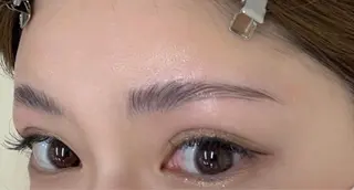 アイブロウ eyelist mikiのマツエク・マツパデザイン