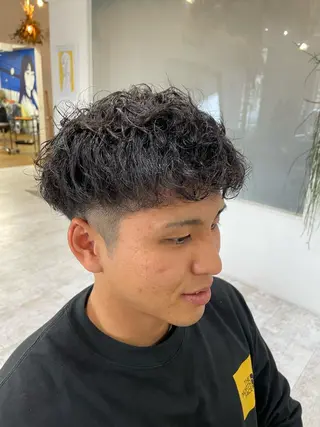 パーマ メンズ JERICHO HAIR所属・河野 由佳の眉毛・アイブロウイメージ