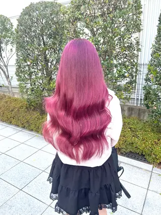 ロング カラー ヘアアレンジ 🩶【推しハイトーン 】yuzu🩶のヘアスタイル