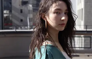 セミロング シンタニナオト /梅田茶屋町のヘアスタイル