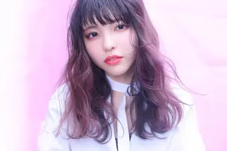 セミロング カラー パーマ u hair所属・こばやし ももこのヘアスタイル