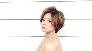 ショート 【レイヤーカット】 関根【コテ巻パーマ】のヘアスタイル