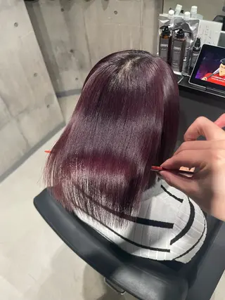 ショート カラー _White ／Hiroのヘアスタイル