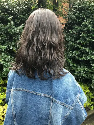 セミロング カラー ヘアアレンジ メンズ キッズ ネイル マツエク・マツパ GO TODAY SHAiRE SALON所属・透明感カラー🤎 ゆりのヘアスタイル