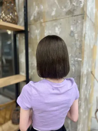 ショート カラー 寒色 ♡ レイヤー ┊︎miyuのヘアスタイル