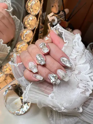 ネイル 23時まで❤︎韓国、 ワンホンネイルのネイルデザイン