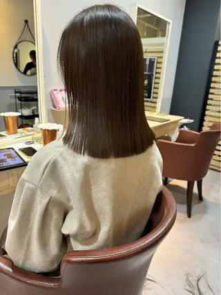 ミディアム カラー 吉原 星稀のヘアスタイル