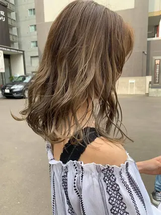 カラー セミロング マンツーマン1日2名 様限定Lily高橋✂のヘアスタイル