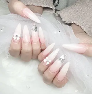 ネイル Riley 🌻のネイルデザイン