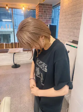 ショート カラー レイヤーウルフ エクステ磯部のヘアスタイル